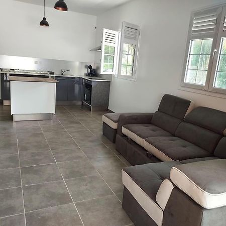 Bas De Villa Avec Piscine Privee - Bleu Azur Riviere-Salee 外观 照片